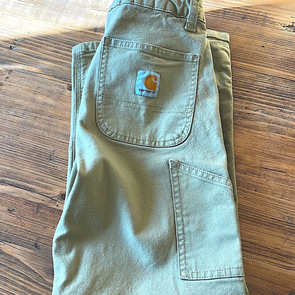 Carhartt  Boys size 10
